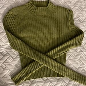Pacsun, small green turtle neck